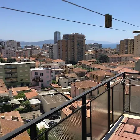 Follonica/toscana:vista Mare In Pieno Centro/6pers Апартаменты Фоллоника