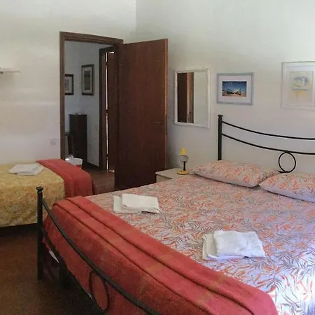 Follonica/toscana:vista Mare In Pieno Centro/6pers Апартаменты